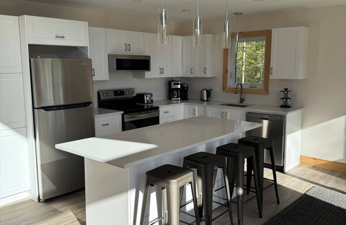 North Frontenac Cabaña | Cottage Oasis