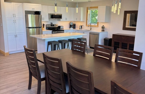 North Frontenac Cabaña | Cottage Oasis