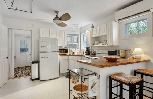 Waveland Cabaña | Cottage Oasis less than a mile from the Waveland Beach
