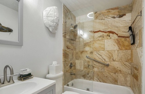 Waveland Cabaña | Cottage Oasis less than a mile from the Waveland Beach