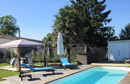 Moulis-en-Medoc Casa | Cottage a partir de 1853 ideal para familias y / o amantes del vino