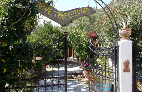 Kantanos-Selino Cabaña | Casita de campo 'Olive Tree 4' con vistas al mar, terraza privada y Wi-Fi