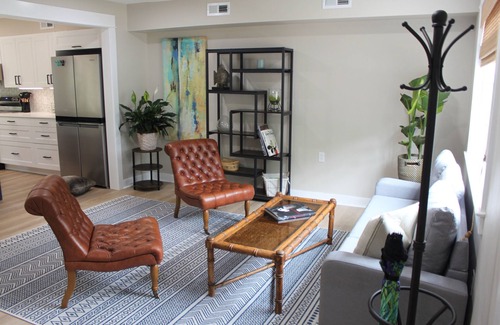 Falmouth Casa | Cottage on a Babbling Brook in Historic Falmouth Virginia