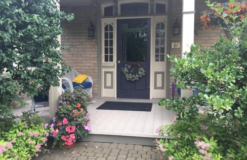 Stratford Cama Y Desayuno | Cottage on Caledonia Bed & Breakfast