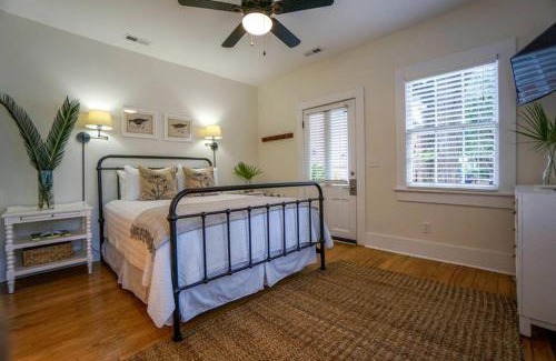 The Point Casa | Cottage On Carteret in the Heart of Downtown Beaufort
