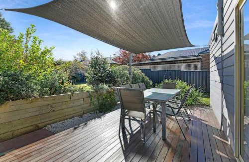Orange Casa | Cottage on Lords