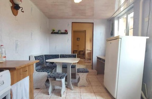 Krasnyy Sulin Casa | Cottage on Parkovay