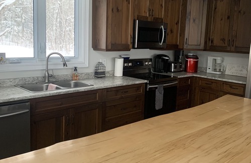 Severn Cabaña | Cottage on quiet lake, great for swimming, fishing, boating