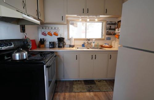 Eureka Casa | Cottage on the Canal