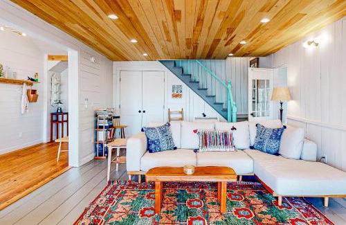 Rockport Casa | Cottage on the Coast