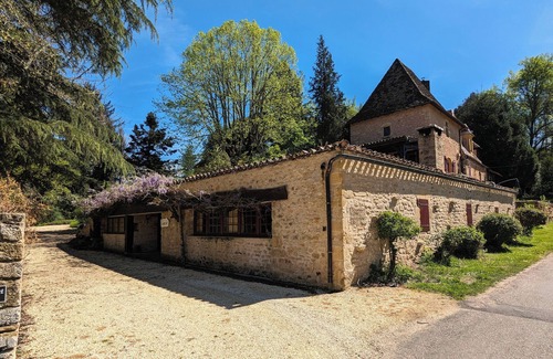 Urval Cabaña | Cottage, Pets are Welcome. Dordogne Perigord nearby Cadouin, Belves, Le Bugue