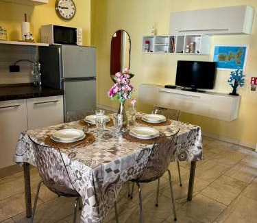 Porto Azzurro Casa | Cottage Reale