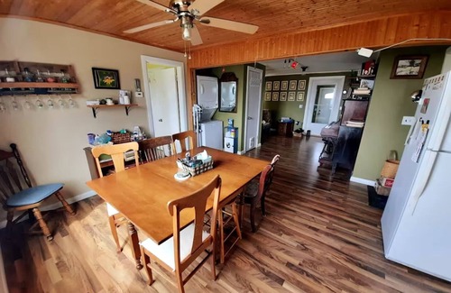 Ovid Cabaña | Cottage Retreat in the Heart of the Finger Lakes