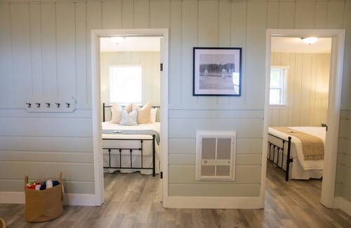 Muskegon Condominio | Cottage Retreat Scenic Drive Resort 5