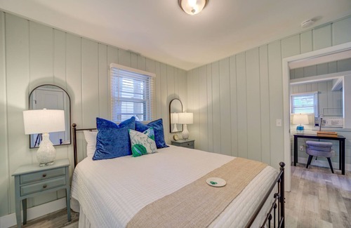 Muskegon Casa | Cottage Retreat Scenic Drive Resort 7