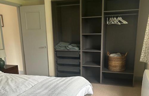 Sherborne Casa | Cottage Retreat- Sleeps 4 Garden