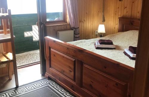 Yaremche Casa | Cottage Shchaslyvyi