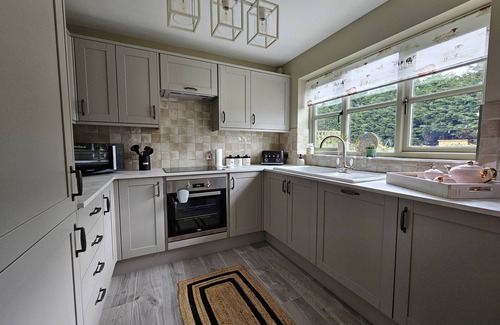 Irstead Cabaña | Little Broad Cottage Norfolk 2 Bedroom, Sleep 4