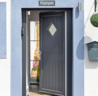 Hethersgill Casa | Cottage - Sleeps 4 hot tub & pet friendly