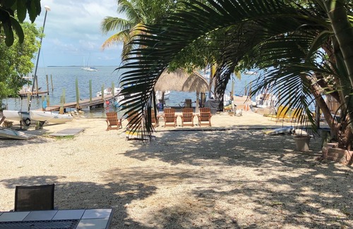 Key Largo Cabaña | Cottage w/ Bay View FREE Kayaks, Snorkel`