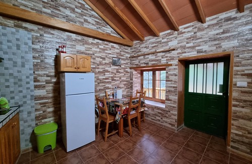 Vallehermoso Cabaña | Casa rural con terraza enclavado en un hermoso paisaje