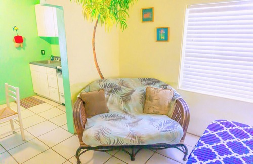 Key Largo Cabaña | Cottage w/ Private Yard, Free Kayaks, Boats, Etc
