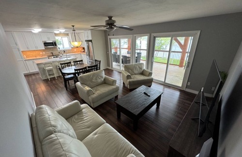 Front of Yonge Chalet De Esquí | Cottage waterfront