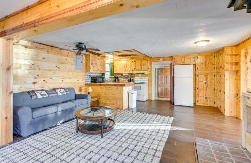 Lake Casa | Cottage with Deck and Bluff Lake Views Walk to Beach!