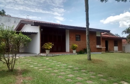 Centro Cabaña | Casa rural con piscina, 7 personas en Atibaia