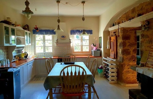 Troezen Cabaña | Cottage with Private Pool
