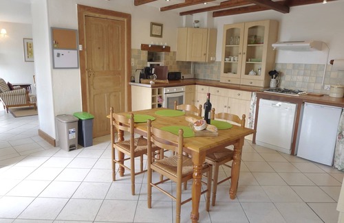 Vesly Cabaña | Preciosa casa unifamiliar con jardín privado, piscina, pista de tenis de hierba cerca de la playa