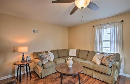 Ste Genevieve Casa | Cottage with Yard, Walk to Historic Attractions