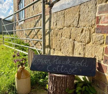 Haslemere Casa | Cottage Within Country Estate