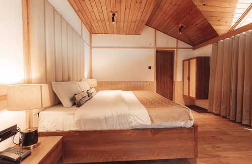 Manali Hotel | Cottage Woodland Retreat