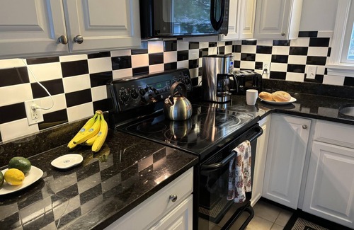 Summer Village Cabaña | Cottages at Summer Village, fully furnished cottage, Wi-fi, heated pools, hot tub
