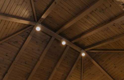 Kamenets-Podol'skiy Casa | Cottages Family Estate