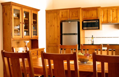 Lovedale Cabaña | Cottages on Lovedale - No. 3 - 3 bedroom, 2 bathroom cottage in fabulous Lovedale location