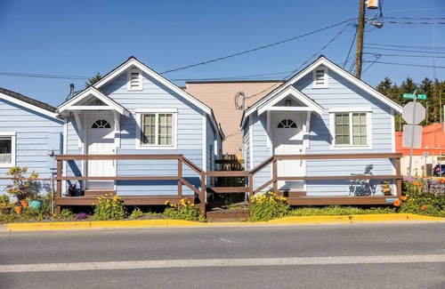 Sitka Cabaña | Cottages on Monastery – A Downtown Sitka Retreat