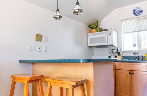 Sitka Cabaña | Cottages on Monastery – A Downtown Sitka Retreat