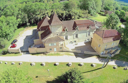 Capdenac-Gare Cabaña | Casas rurales con piscina climatizada cerca de Figeac