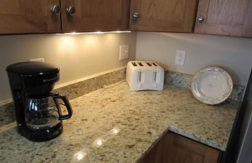 Ocean Isle Beach Villa | Villa con vista al mar sin obstáculos recién renovada, se admiten perros, todos los muebles nuevos