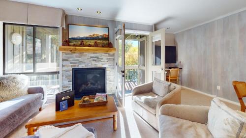Elkhorn Casa | Cottonwood Condo 1413