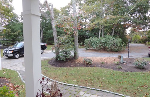Cotuit Casa | Cotuit Home con una piscina enterrada a menos de una cuadra de la playa