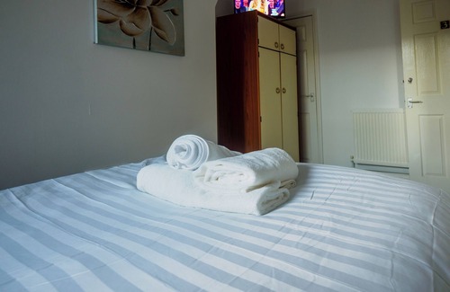 Stoke-on-Trent Apartamento | Couldon Lodge Deluxe Double Room 3