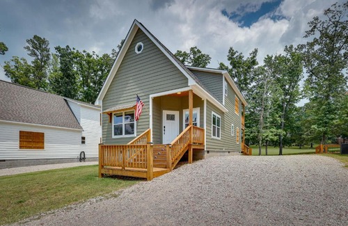 Counce Casa | Counce Vacation Rental with Private Deck Near Golf!