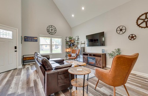 Counce Casa | Counce Vacation Rental with Private Deck Near Golf!