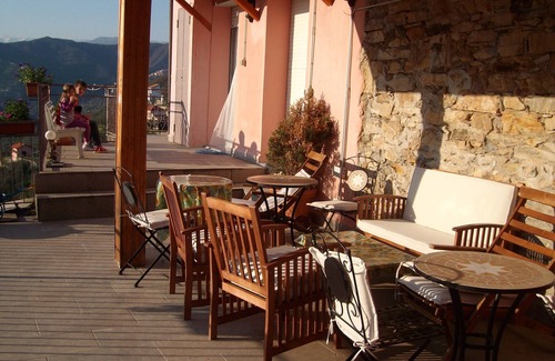Torria Casa | Casa de campo con solárium con vistas impresionantes colinas y Alpes
