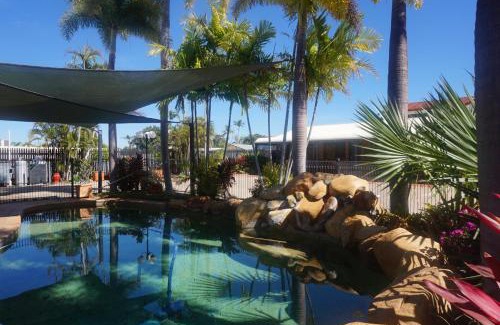 Ayr Hotel | Country Ayr Motel