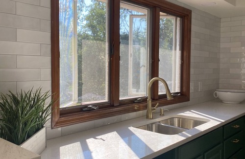 Saunderstown Casa | Country Beach Hideaway -10 min to Narragansett/Newport and beautiful RI beaches!