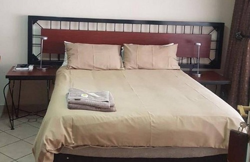 Polokwane Casa | Country Blue Guest House